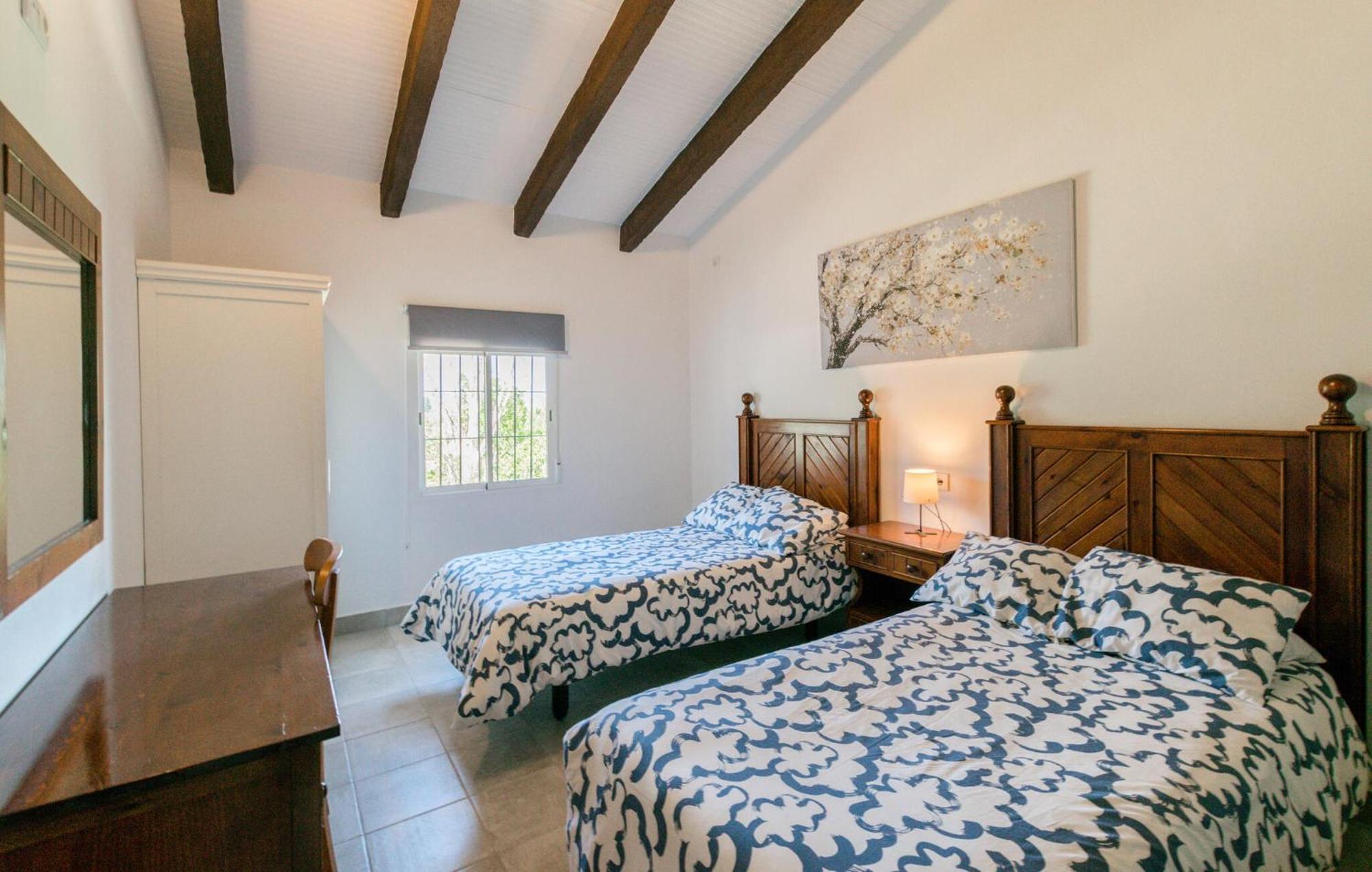 6 Bedroom Amazing Home In La Puebla De Los Infan La Puebla de los Infantes Εξωτερικό φωτογραφία