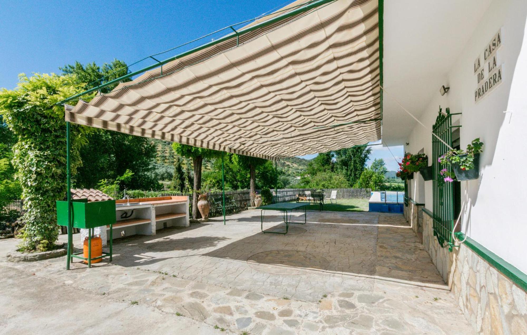 6 Bedroom Amazing Home In La Puebla De Los Infan La Puebla de los Infantes Εξωτερικό φωτογραφία